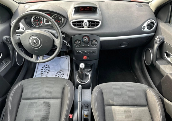 Renault Clio cena 13999 przebieg: 205000, rok produkcji 2009 z Głuszyca małe 106